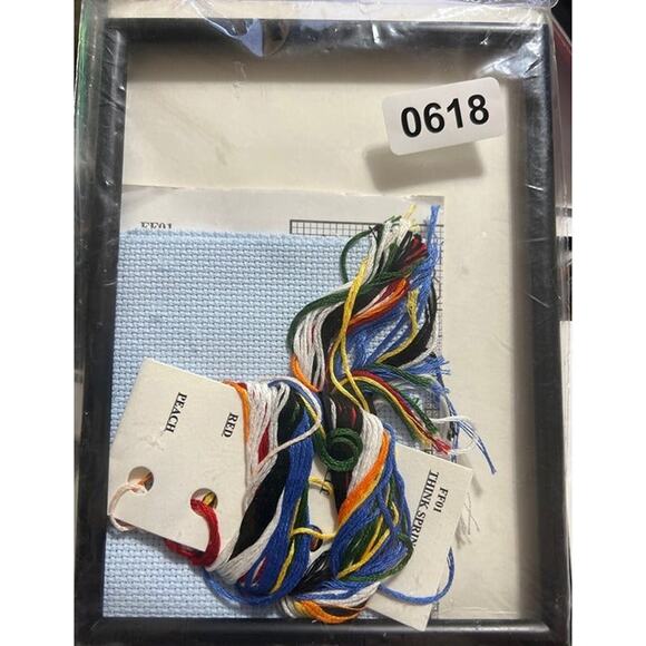 NWT Stoney Creek Flakey Friends Counted Cross Stitch Framed Complete Kit - Picture 3 of 3